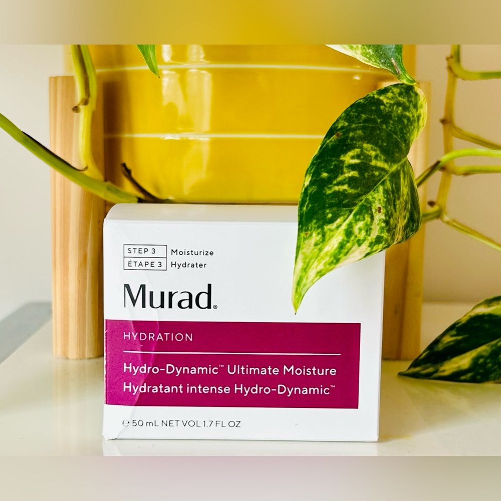* BRAND NEW, NEVER USED * MURAD
Hydro-Dynamic® Ultimate Moisture 50ml
